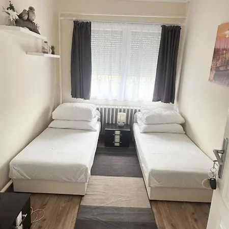 Anna Apartman Kunagota Privatunterkunft *